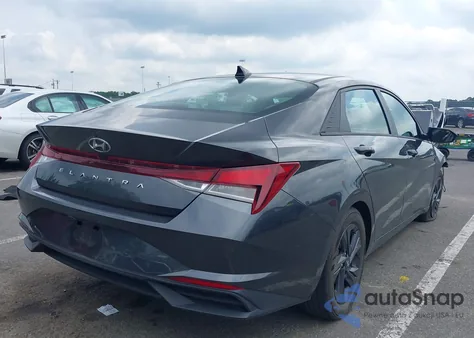 2022 Hyundai Elantra Sel from USA, damaged, VIN 5NPLM4AG7NH074451